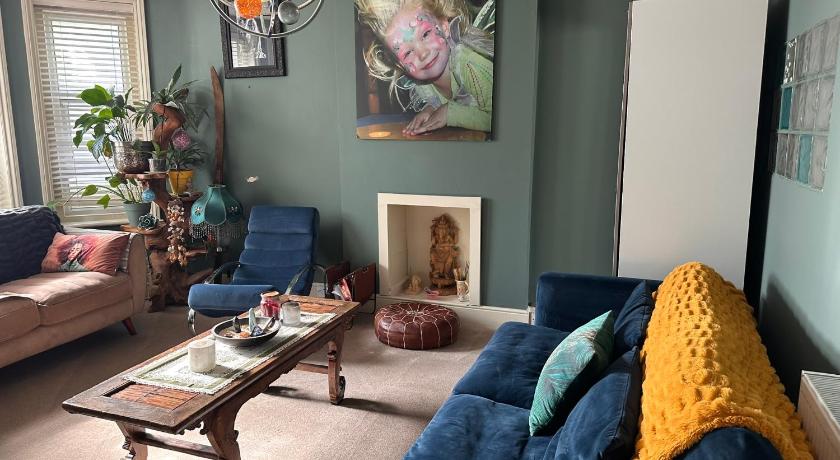 Image of Apartment 8