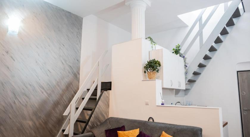Casa Alecsandri-Ultra Central 2