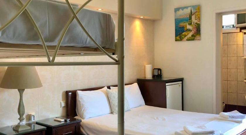 Image of Economy Quadruple Room 0