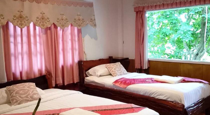 Image of Deluxe River View 5