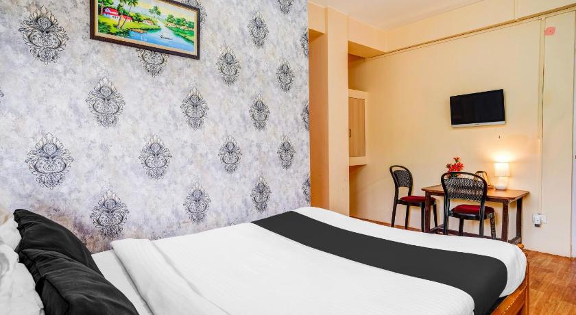 Image of Classic Triple Room 8