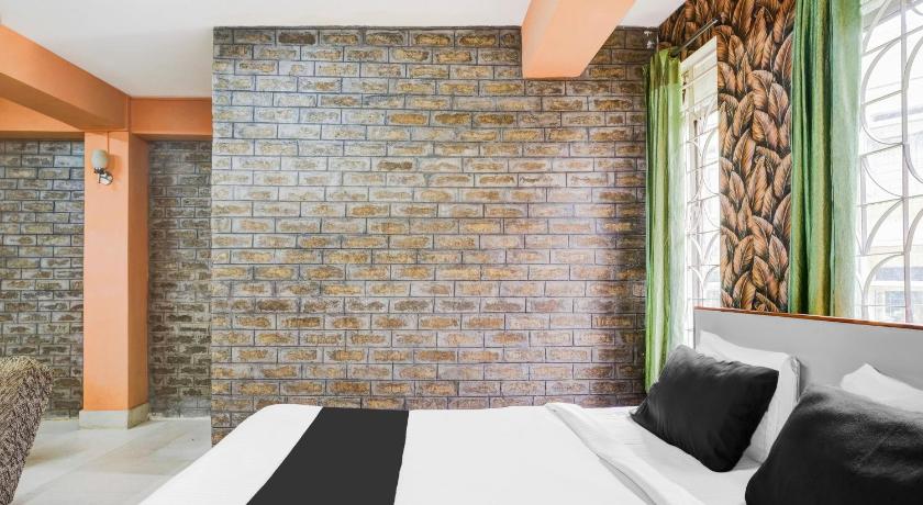 Image of Classic Triple Room 2