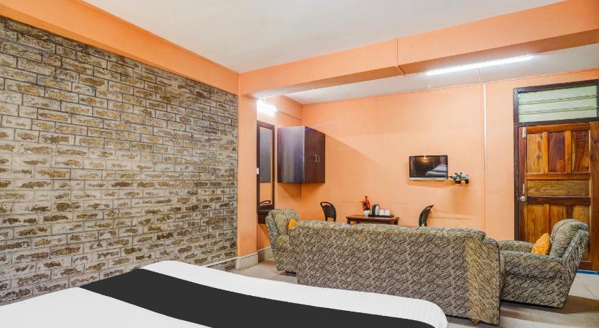 Image of Classic Triple Room 12