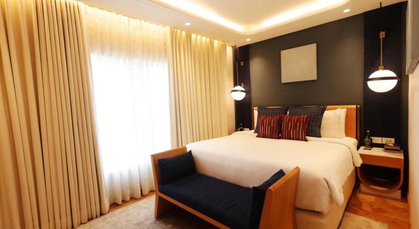 Image of One-Bedroom Suite 4