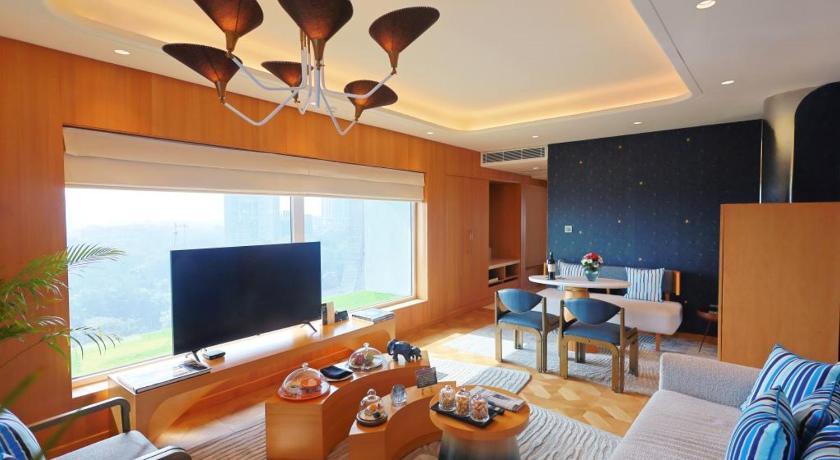 Image of One-Bedroom Suite 1