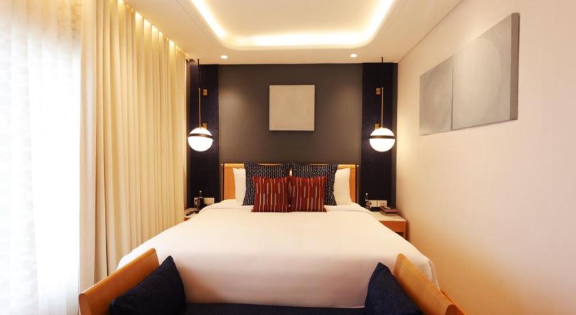 Image of One-Bedroom Suite 6