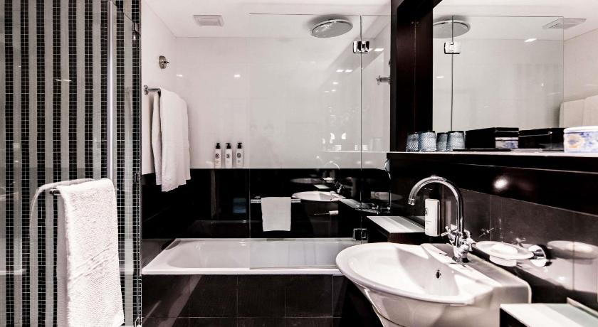 Image of Prestige King Suite - High Floor 2