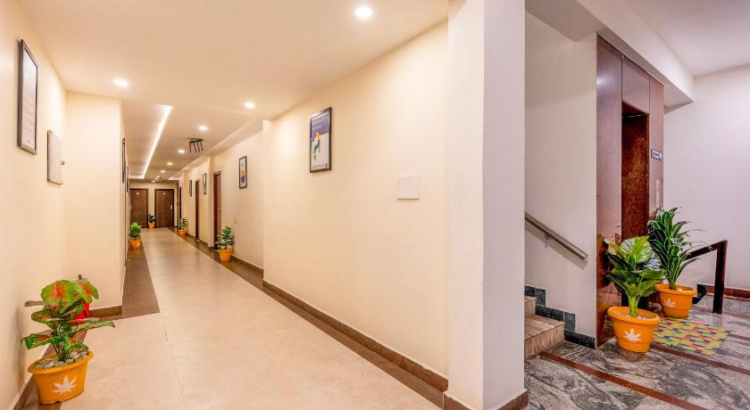 Hotel Golden Sun Inn - image 5
