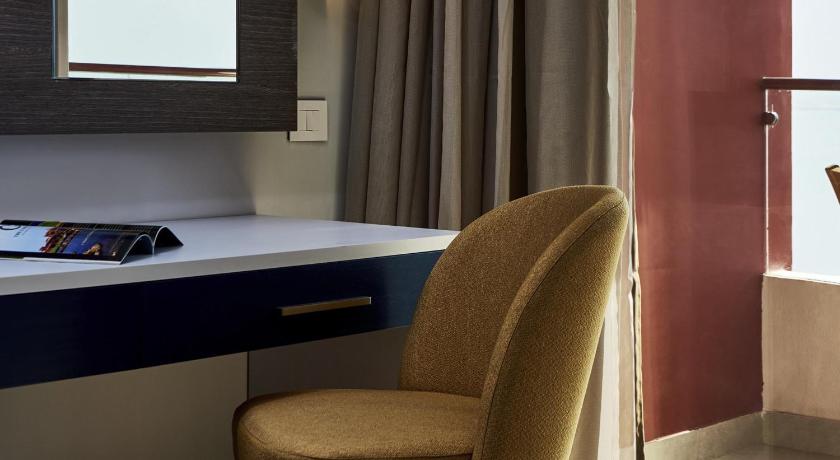 Image of Superior Lake View Twin Room with Balcony 13