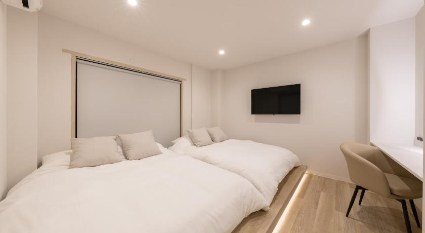 Sunamachi Comfort Residence - Spacious 4BR House for up to 10Guests