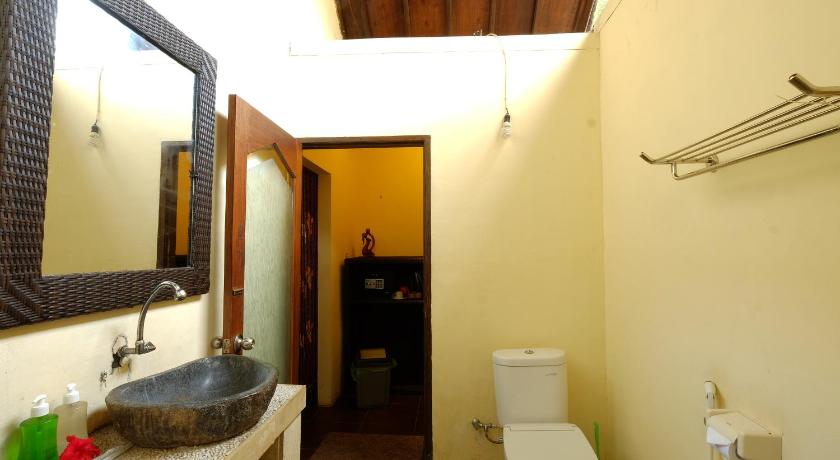 Image of Standard Double Pool View 5