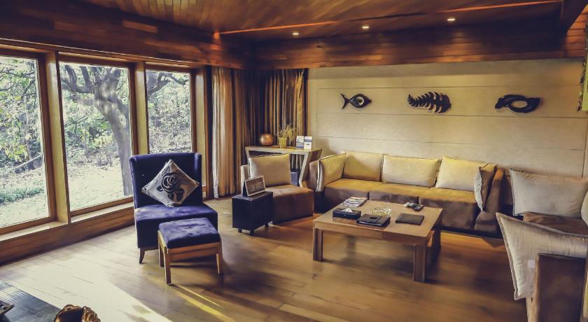 Image of Deluxe suite to be named as Hermitage B 6