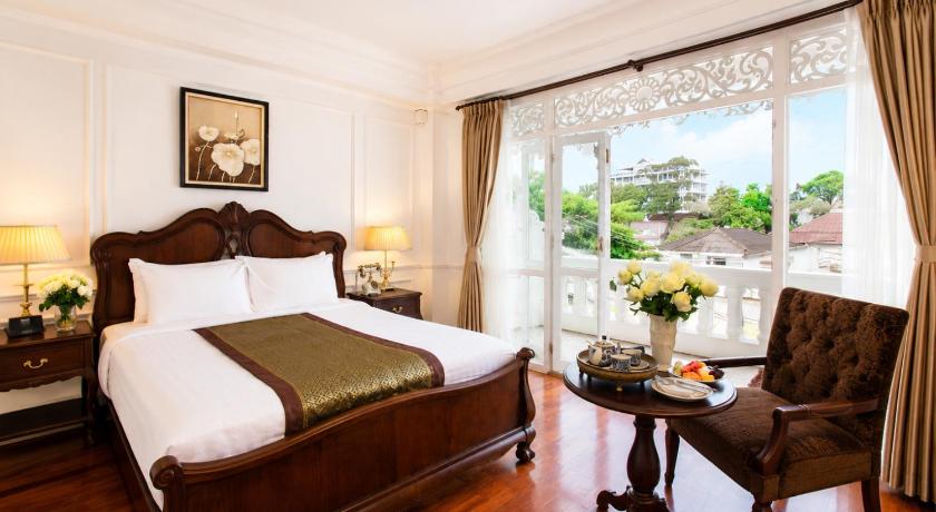 Image of Colonial Deluxe Rooms 5