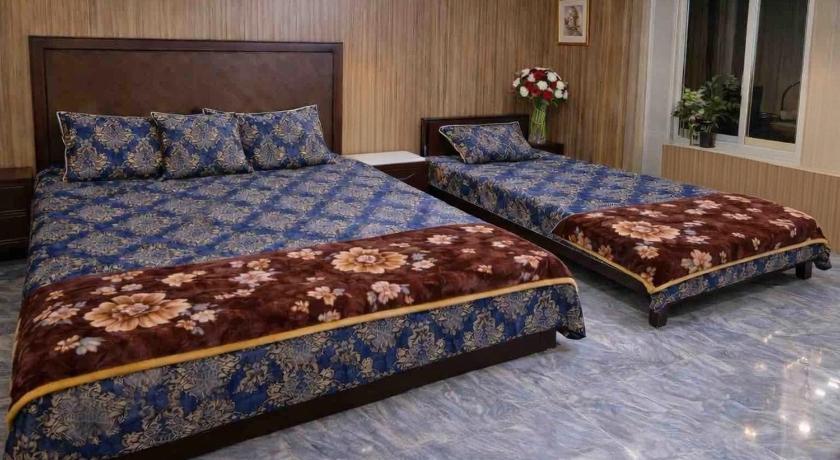 Alzahir GUESTHOUSE & HOTEL near Islamabad Embassy - image 5