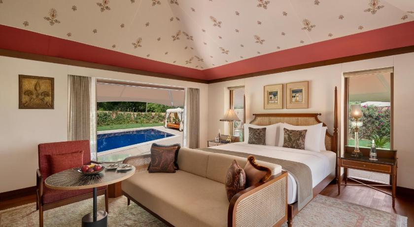 Image of Royal Tent With Private Patio, Garden And Two Way Airport Transfers 0