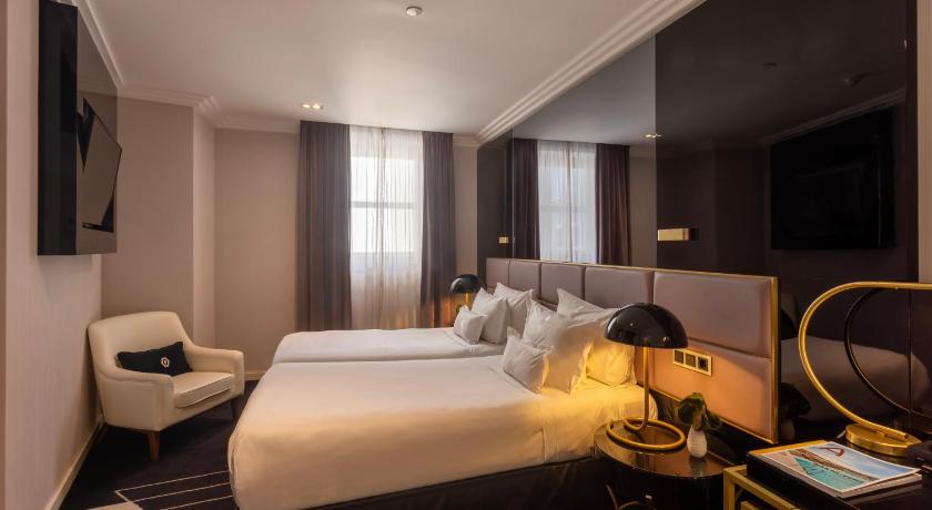 Image of Classic Double Room 9