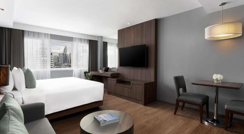 Image of Deluxe Studio, 1 King Bed 1