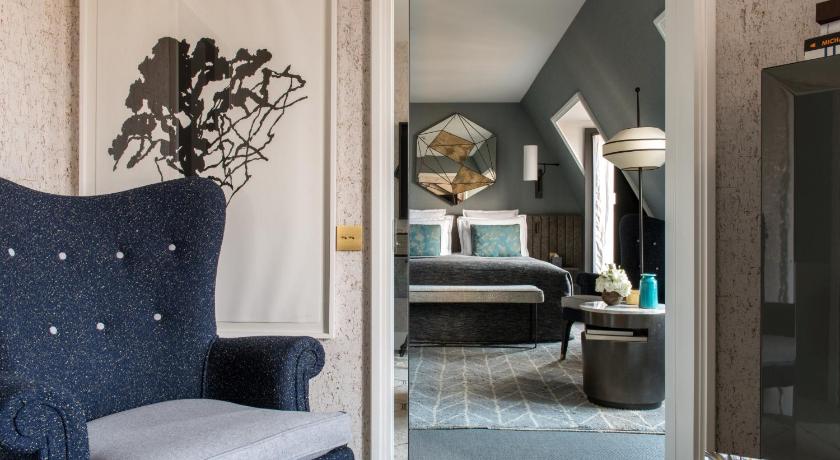Image of Superior Suite 1