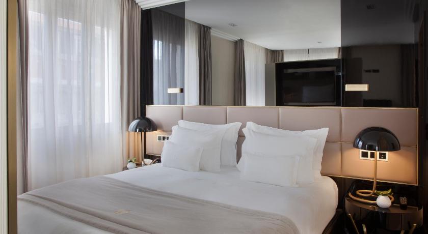 Image of Suite with Rossio Square View 3