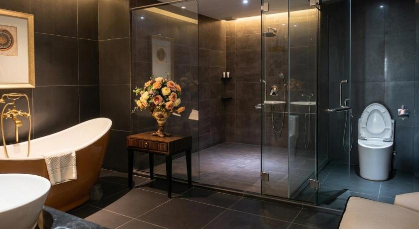 Image of Presidential Suite 11