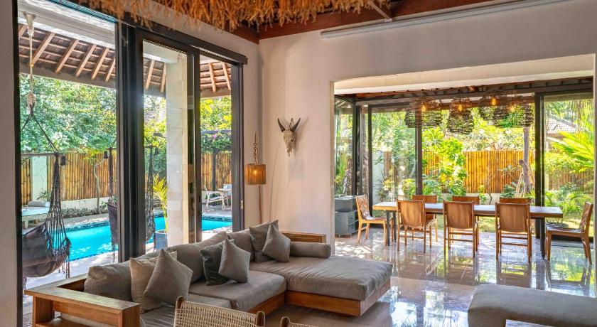 Image of Deluxe Three-Bedroom Villa with Private Pool 17