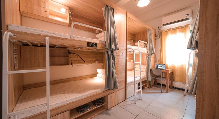 Image of 1 Person in 10-Bed Dormitory - Male Only 14