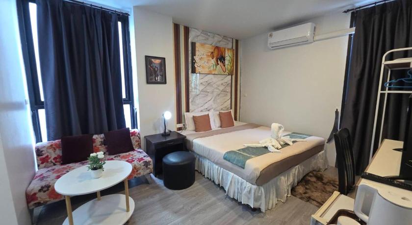The Nice Patong Hotel