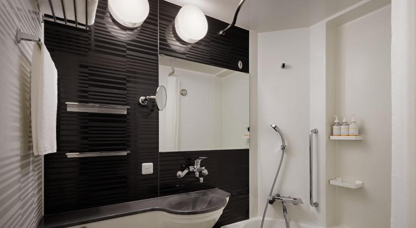 Image of Twin Room - Non-Smoking 1