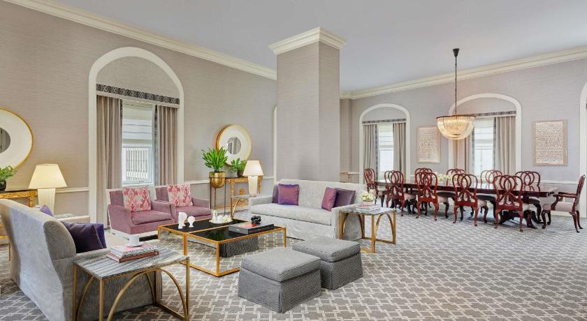 Image of Olympic Presidential Suite with One King Room and Two Bathrooms 4