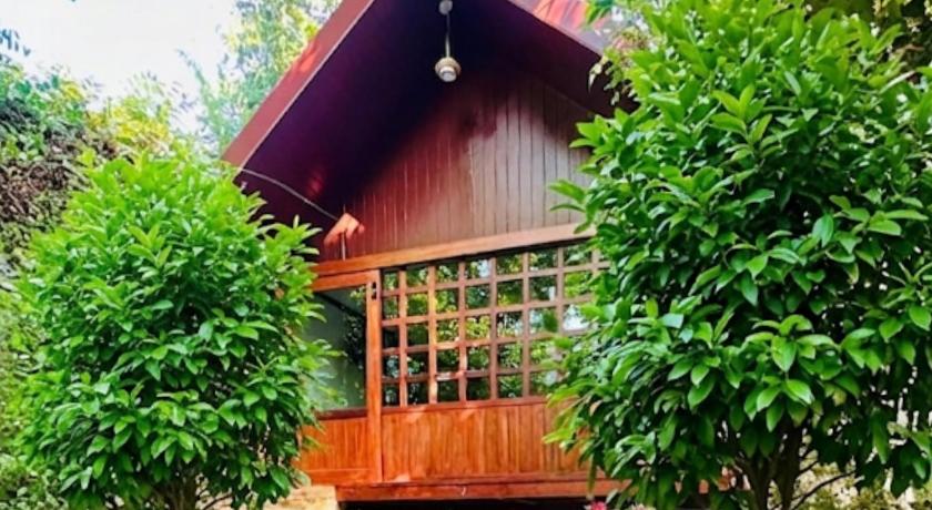 รูปของห้องพักเตียงควีนไซส์ มีระเบียง (Queen Bed with Patio Room) 1