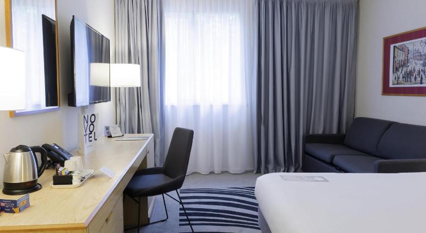 Image of Accessible Room with 1 Queen Bed 0
