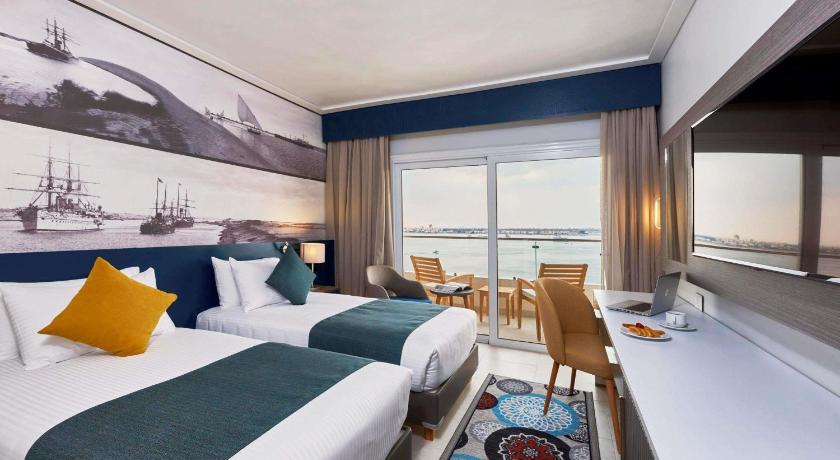 Image of Privilege Twin Room with Balcony and Lake View 10