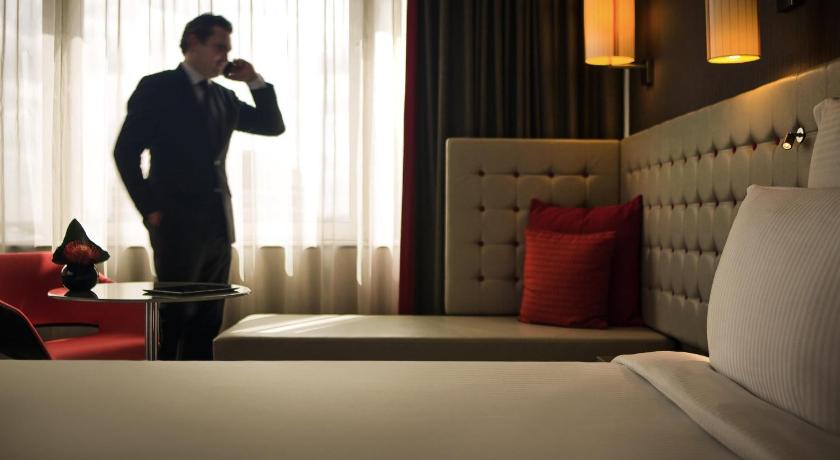 Image of Accessible Classic Room with Double Bed 9