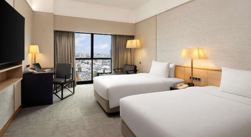 Image of Deluxe Room 2 Single Beds 1