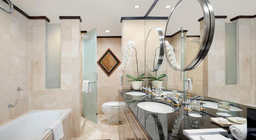 Image of President Suite 6