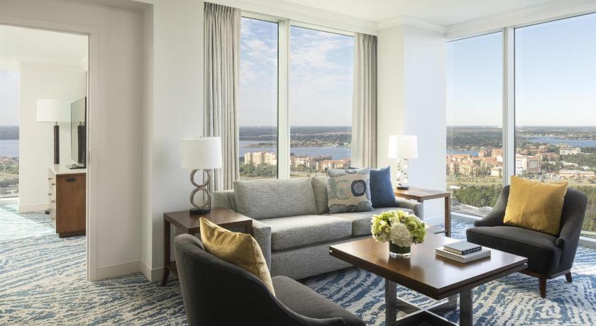 Image of 1 Bedroom Suite, 1 King Bed 1