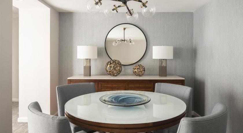 Image of Presidential Suite 11