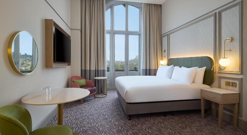 Image of King Guest Room 12