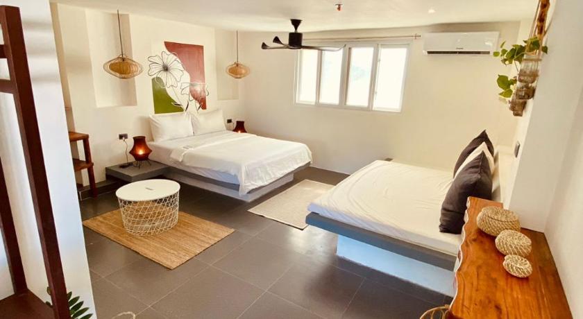 Happiness Hostel Boracay - image 7