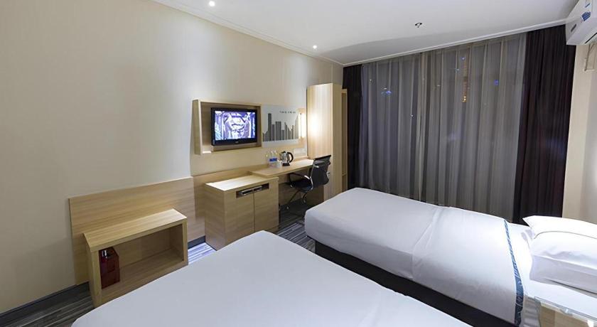 City Comfort Inn Wuhan Zhongnan Hospital Shuiguohu Metro Station - image 19