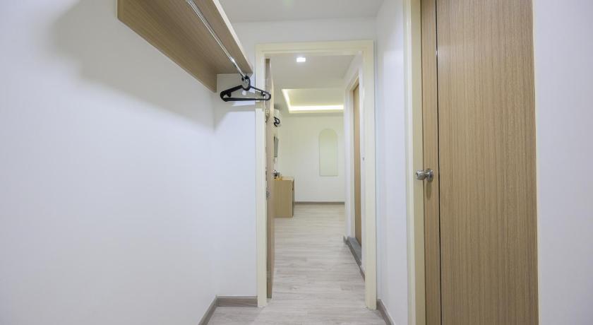 Global Hotel Pratunam Bangkok - image 13
