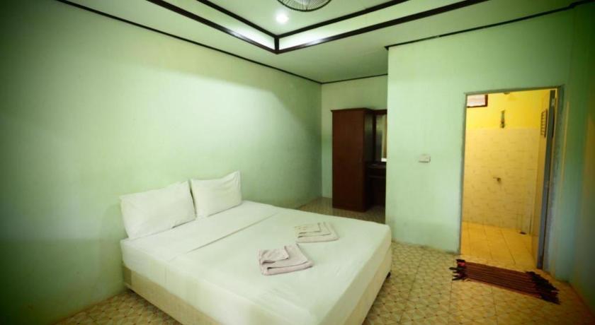 Lanta Darawadee Resort - image 21