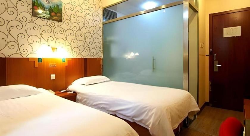 GreenTree Alliance Beijing Tiantan DonGMEn Hotel – Beijing, NY