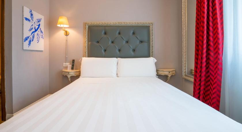 Kisméretű szoba kétszemélyes ággyal (Small Double Room) fotója 7