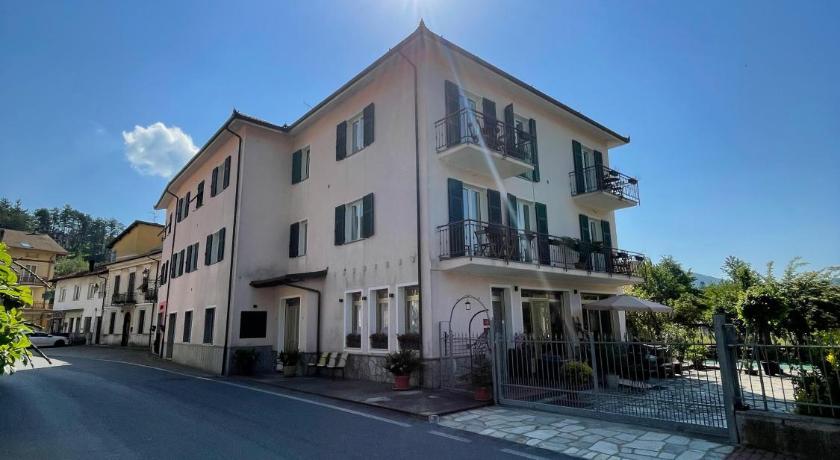 Hotel Momora