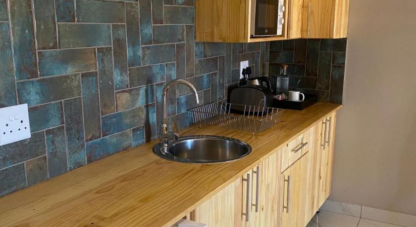 Fusion House B&B and Conference Center – East London, IA
