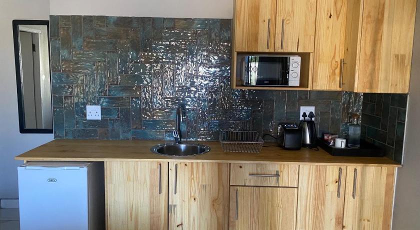 Fusion House B&B and Conference Center – East London, IA