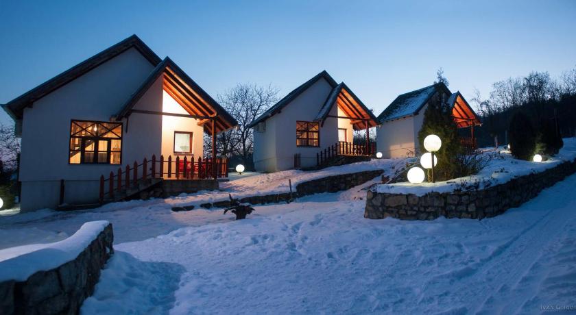 Holiday Home Jazacka Bajka — Hotel in Jazak