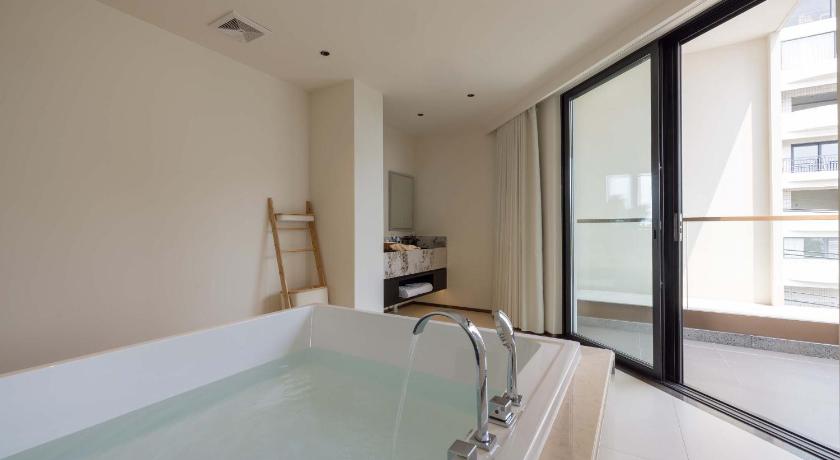北海 Silver Beach Puyue Designer Homestay 酒店 套房