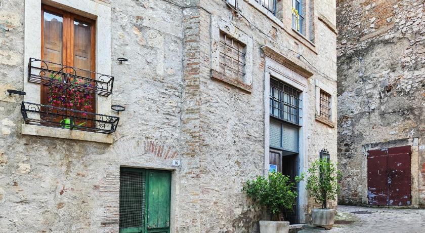 Il Chiostro di Ribot